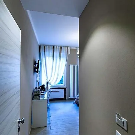 Maison Degli Artisti 라벤나