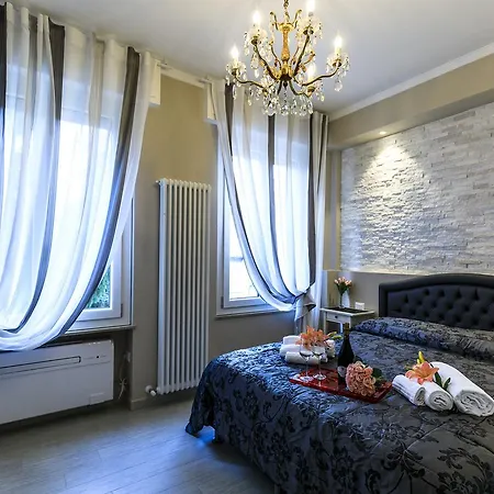 Oda ve Kahvaltı Maison Degli Artisti Ravenna